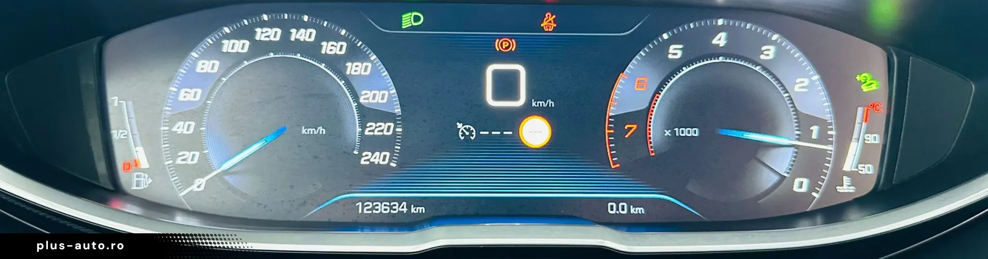 PEUGEOT 3008 2018 1.2i E6  Garantie 12 Luni Rate AVans 0 Dao