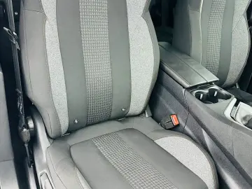 PEUGEOT 3008 2017 1.2i E6 Garantie 12 Luni Rate Avans 0 Doar