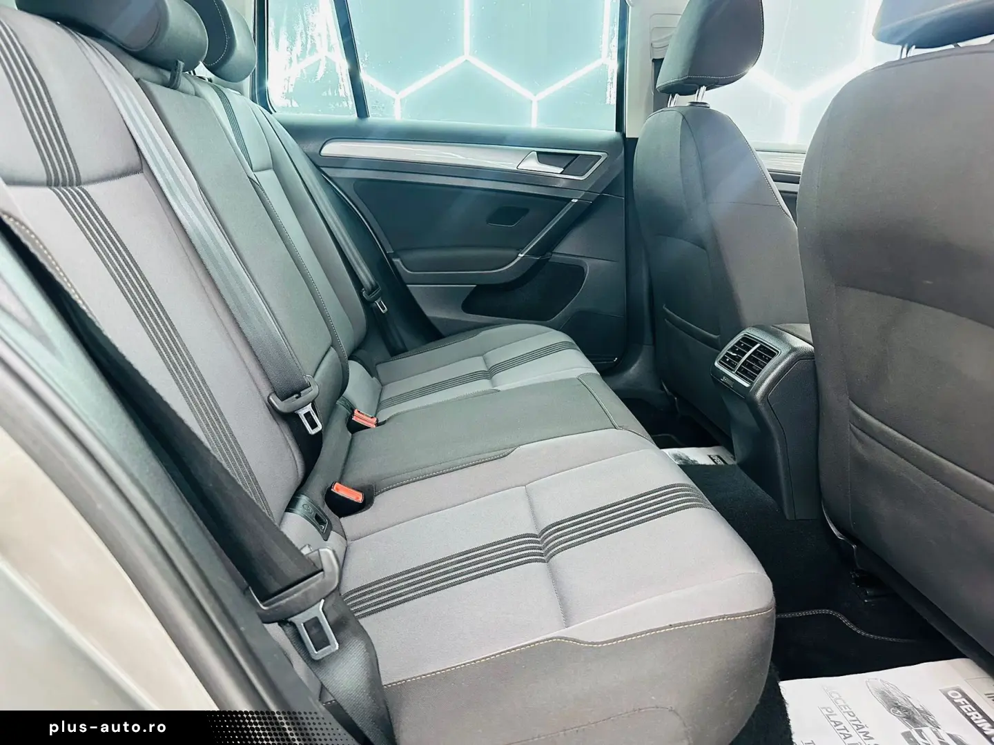 VOLKSWAGEN GOLF 2017 1.2i E6 Garantie 12 Luni Rate Avans 0 D