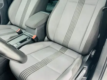 VOLKSWAGEN GOLF 2017 1.2i E6 Garantie 12 Luni Rate Avans 0 D