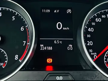 VOLKSWAGEN GOLF 2017 1.2i E6 Garantie 12 Luni Rate Avans 0 D