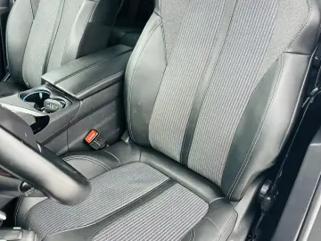 PEUGEOT 3008 2021 1.6i HYBRID E6 Garantie 12 Luni Rate Avans