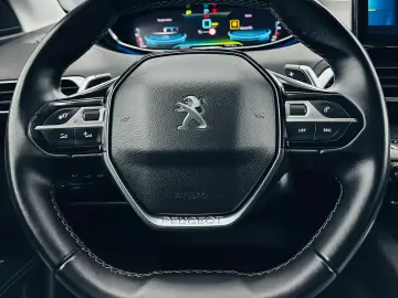 PEUGEOT 3008 2021 1.6i HYBRID E6 Garantie 12 Luni Rate Avans