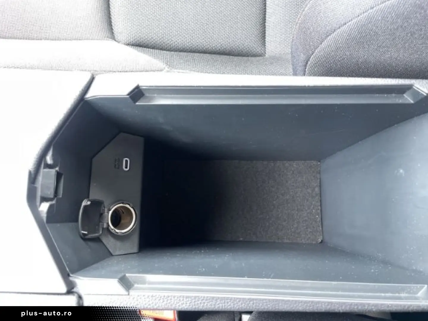 TOYOTA C-HR Team D 1.8 Hybrid Apple CarPlay - Rückfahrk