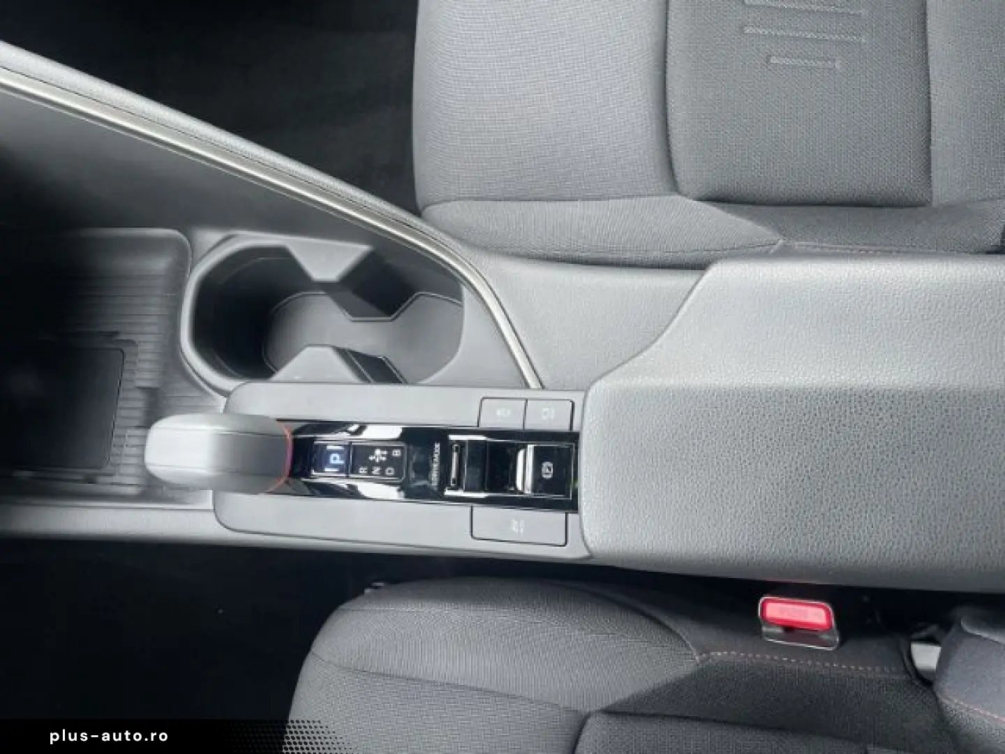 TOYOTA C-HR Team D 1.8 Hybrid Apple CarPlay - Rückfahrk