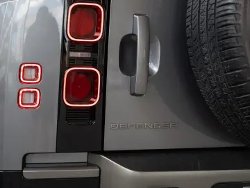 LAND ROVER 110 X-DYN SE 3.0 250 AWD