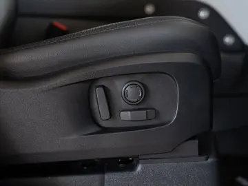 LAND ROVER 110 X-DYN SE 3.0 250 AWD