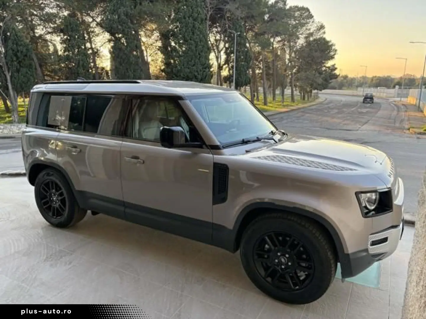 LAND ROVER LAND ROVER Defender 110 3.0D I6 200 CV AWD Auto