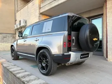 LAND ROVER LAND ROVER Defender 110 3.0D I6 200 CV AWD Auto