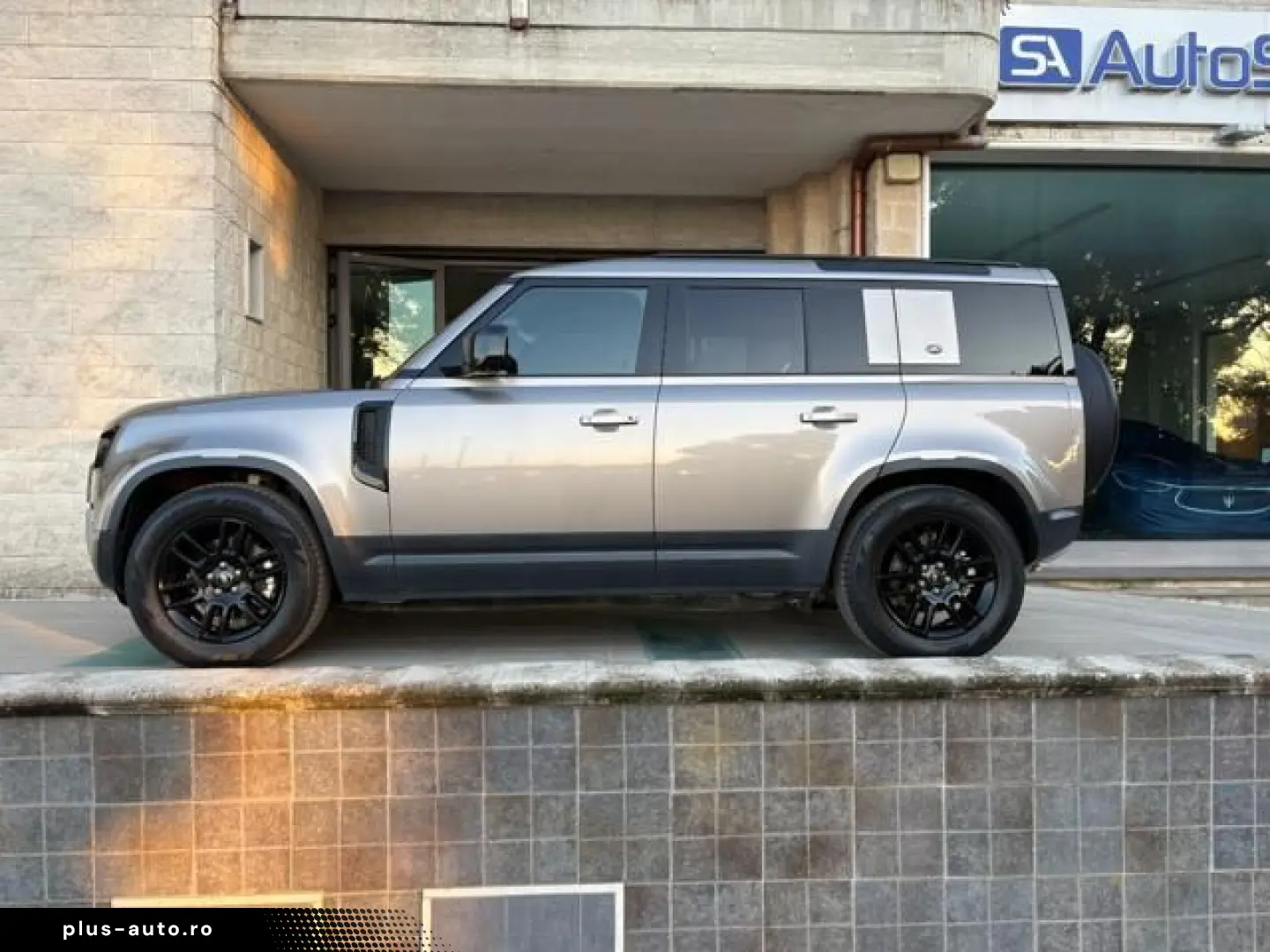 LAND ROVER LAND ROVER Defender 110 3.0D I6 200 CV AWD Auto