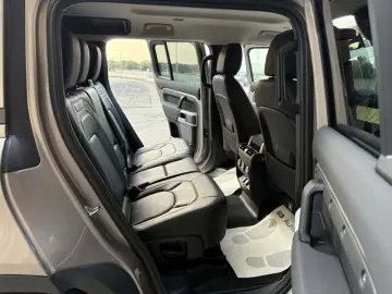 LAND ROVER LAND ROVER Defender 110 3.0D I6 200 CV AWD Auto