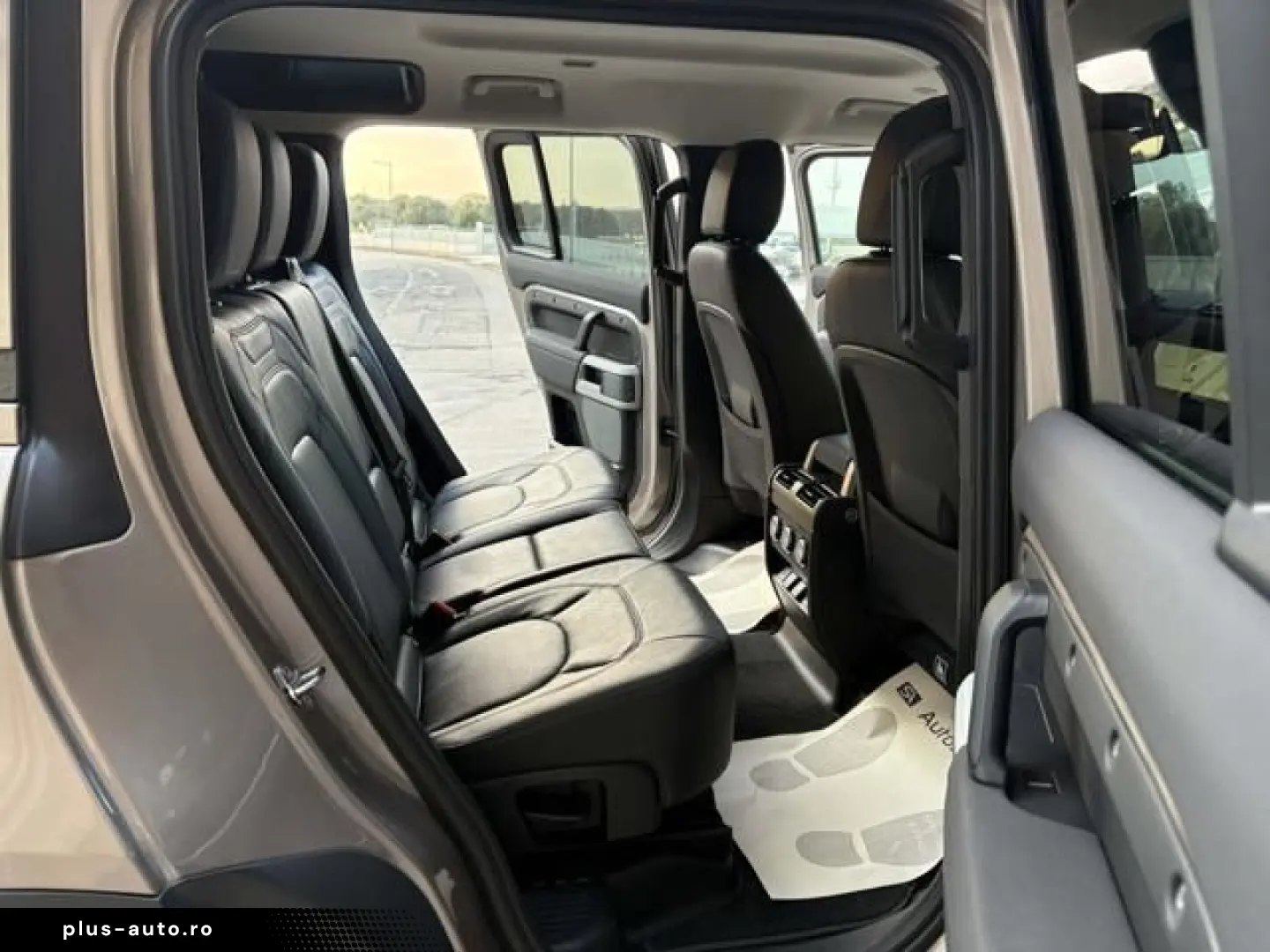 LAND ROVER LAND ROVER Defender 110 3.0D I6 200 CV AWD Auto