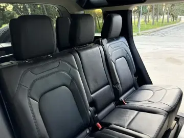 LAND ROVER LAND ROVER Defender 110 3.0D I6 200 CV AWD Auto