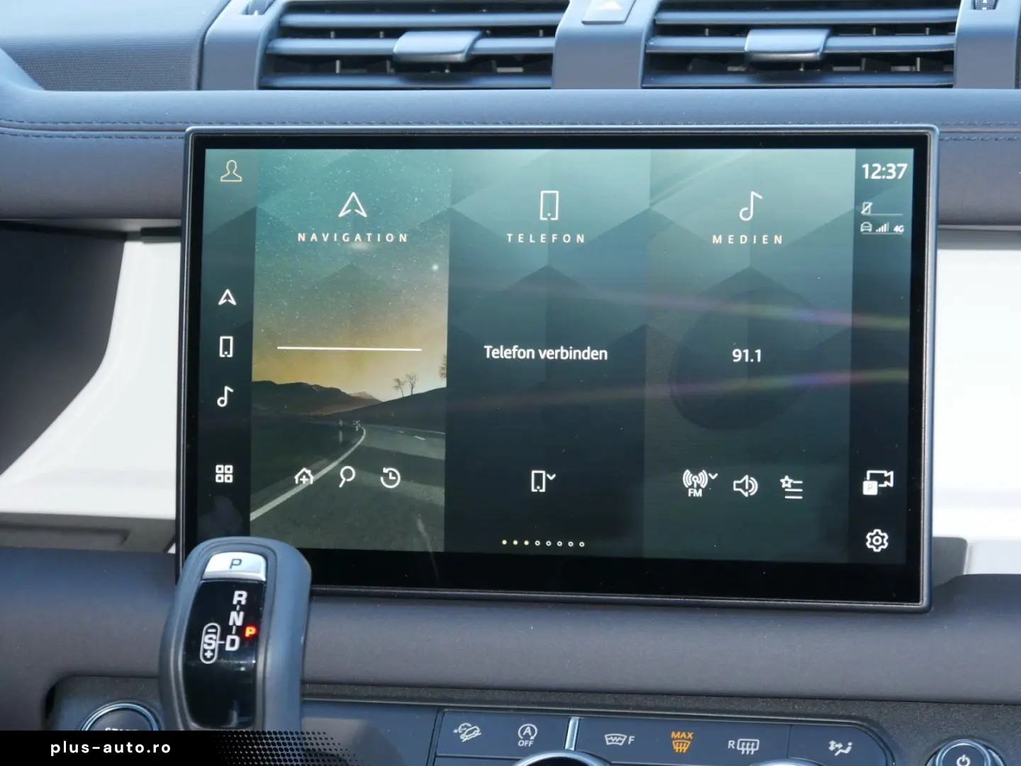 LAND ROVER Defender 110 X-Dynamic SE HeadUpPano