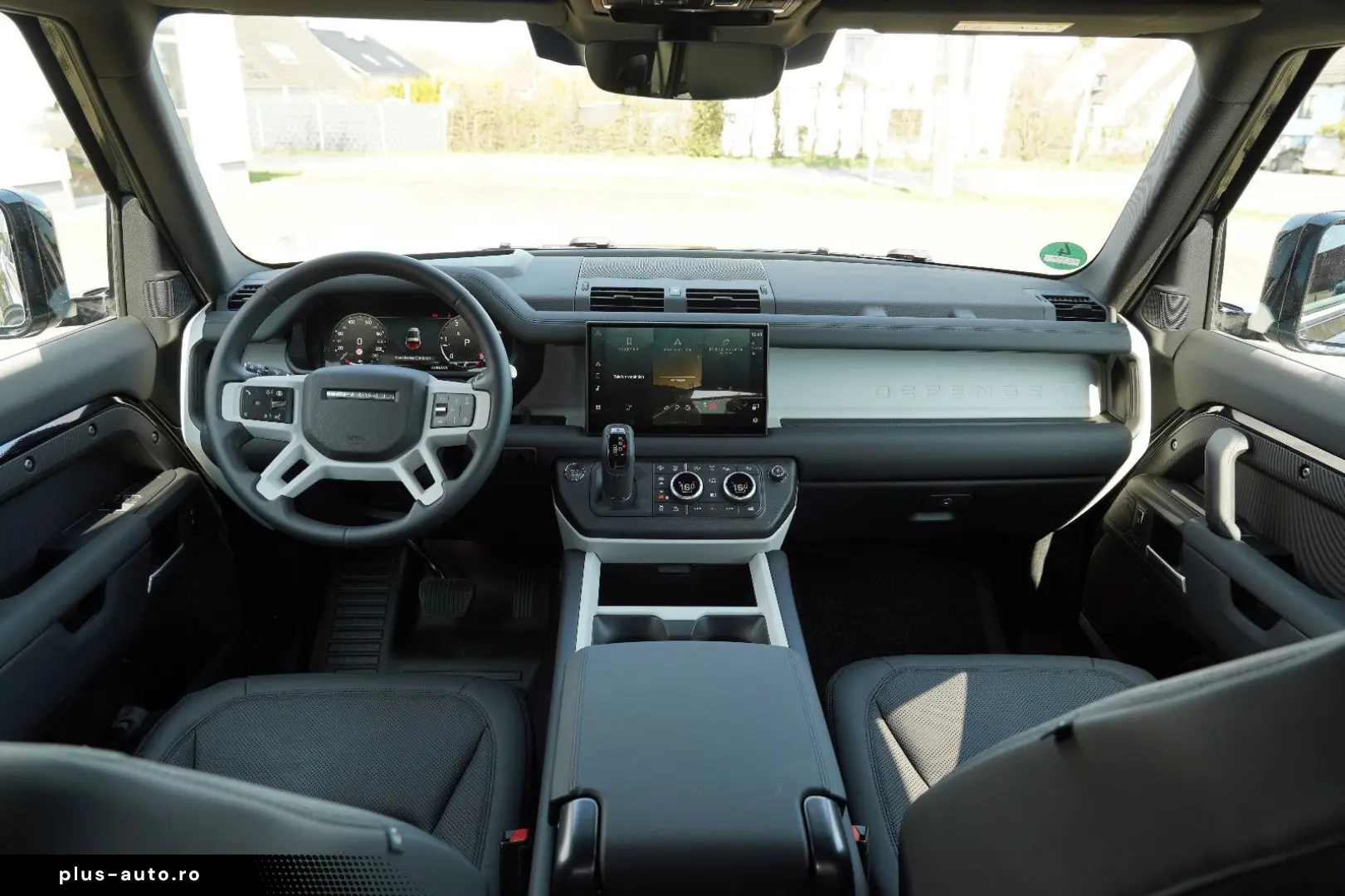 LAND ROVER Defender 90 D200 AWD S  Panorama Head up Display