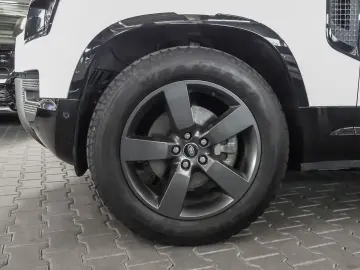 LAND ROVER Defender 110 X-Dynamic SE D200 Mild-Hybrid EU6d