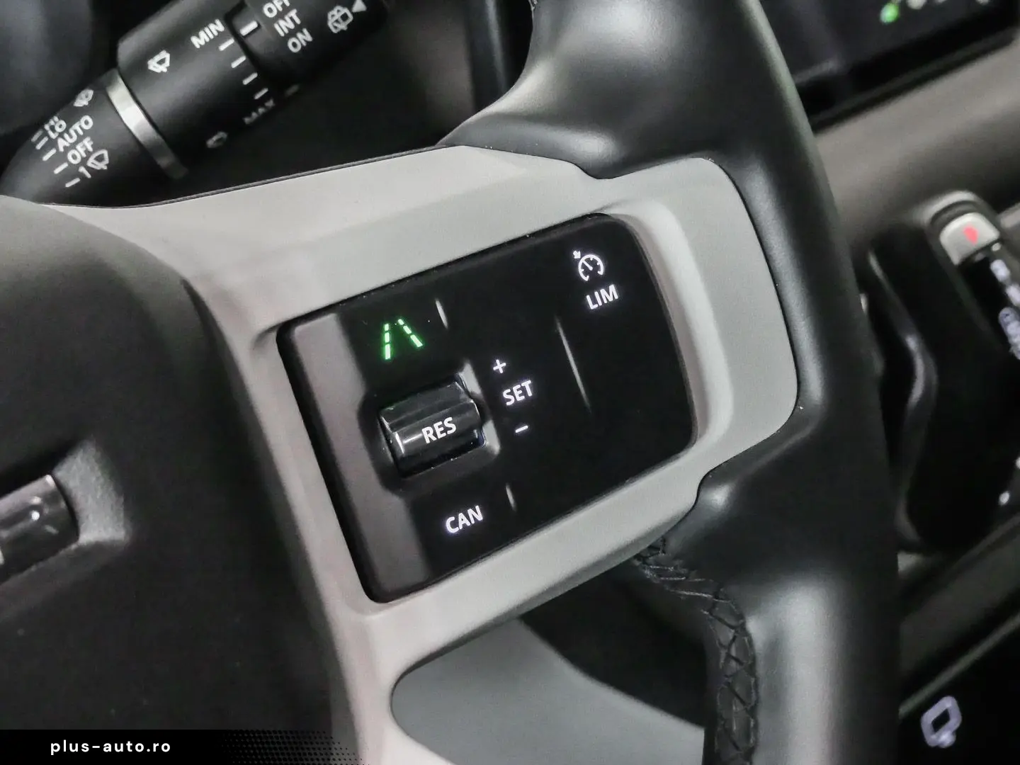 LAND ROVER Defender 110 X-Dynamic SE D200 Mild-Hybrid EU6d