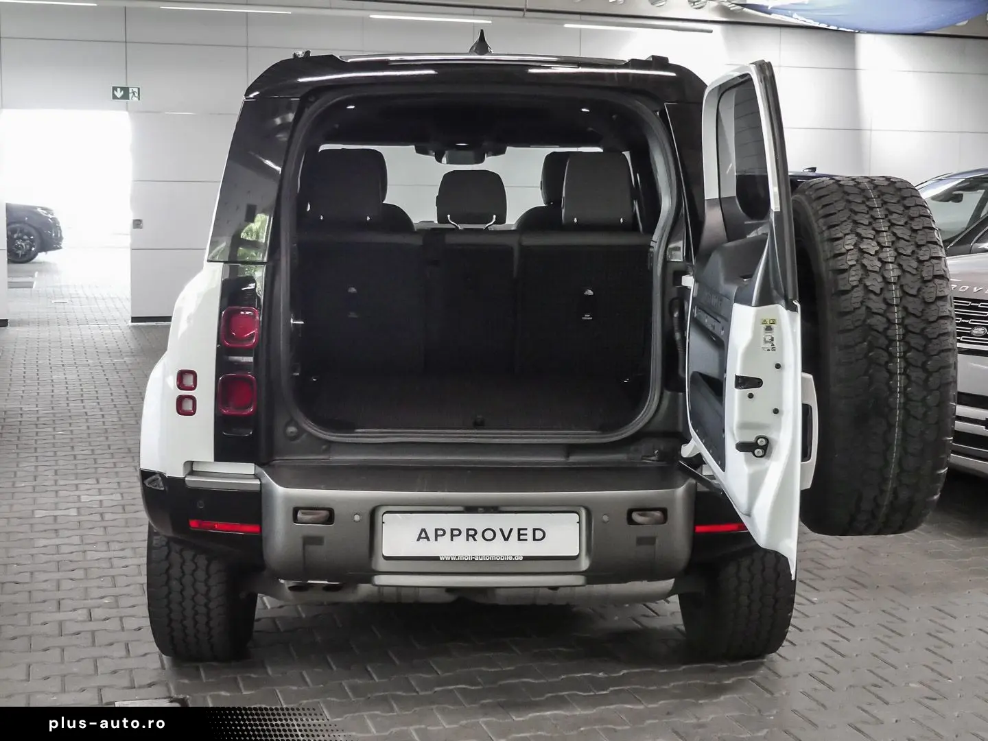 LAND ROVER Defender 110 X-Dynamic SE D200 Mild-Hybrid EU6d