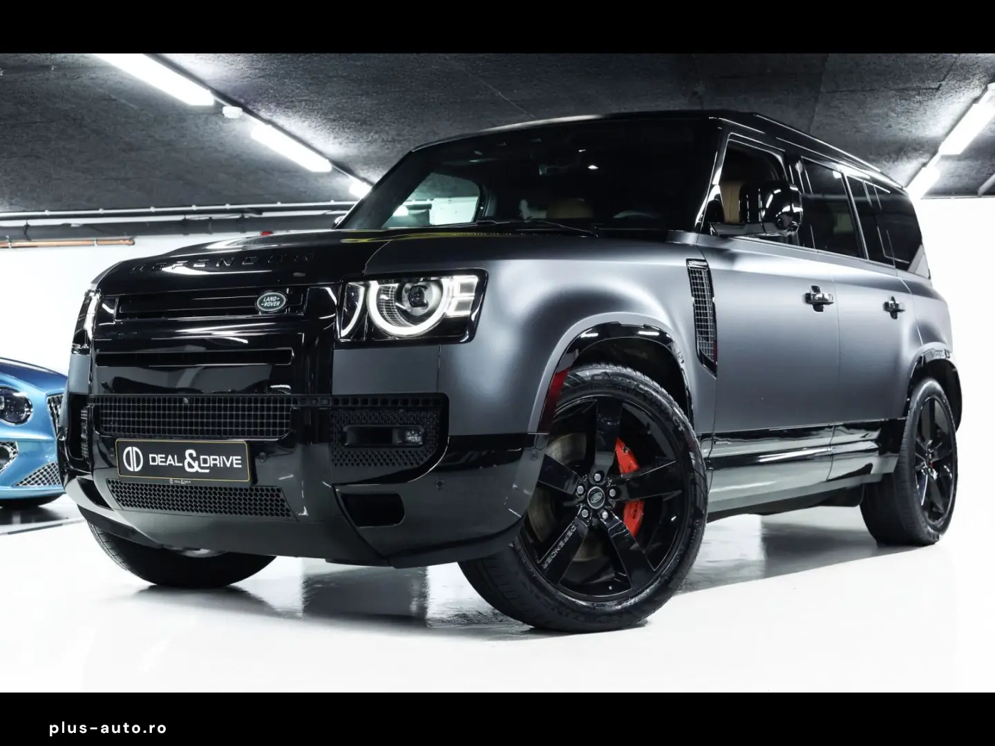 LAND ROVER Defender 110 P425 X AWD XPEL MAT BLACK PACK AHK