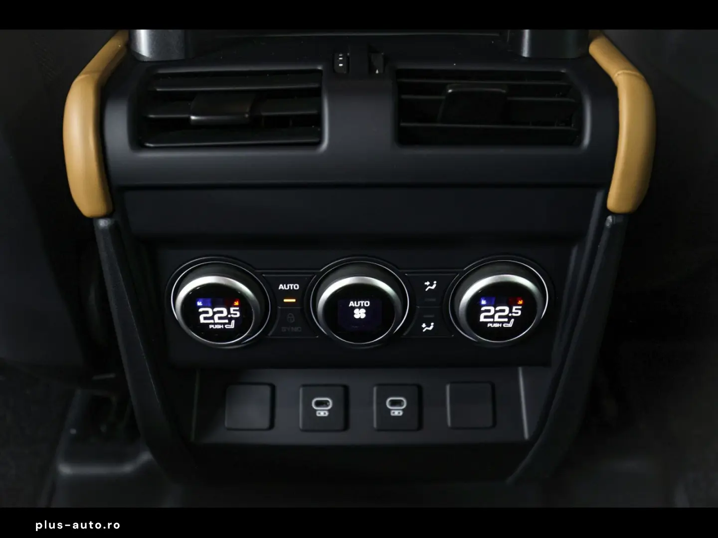 LAND ROVER Defender 110 P425 X AWD XPEL MAT BLACK PACK AHK