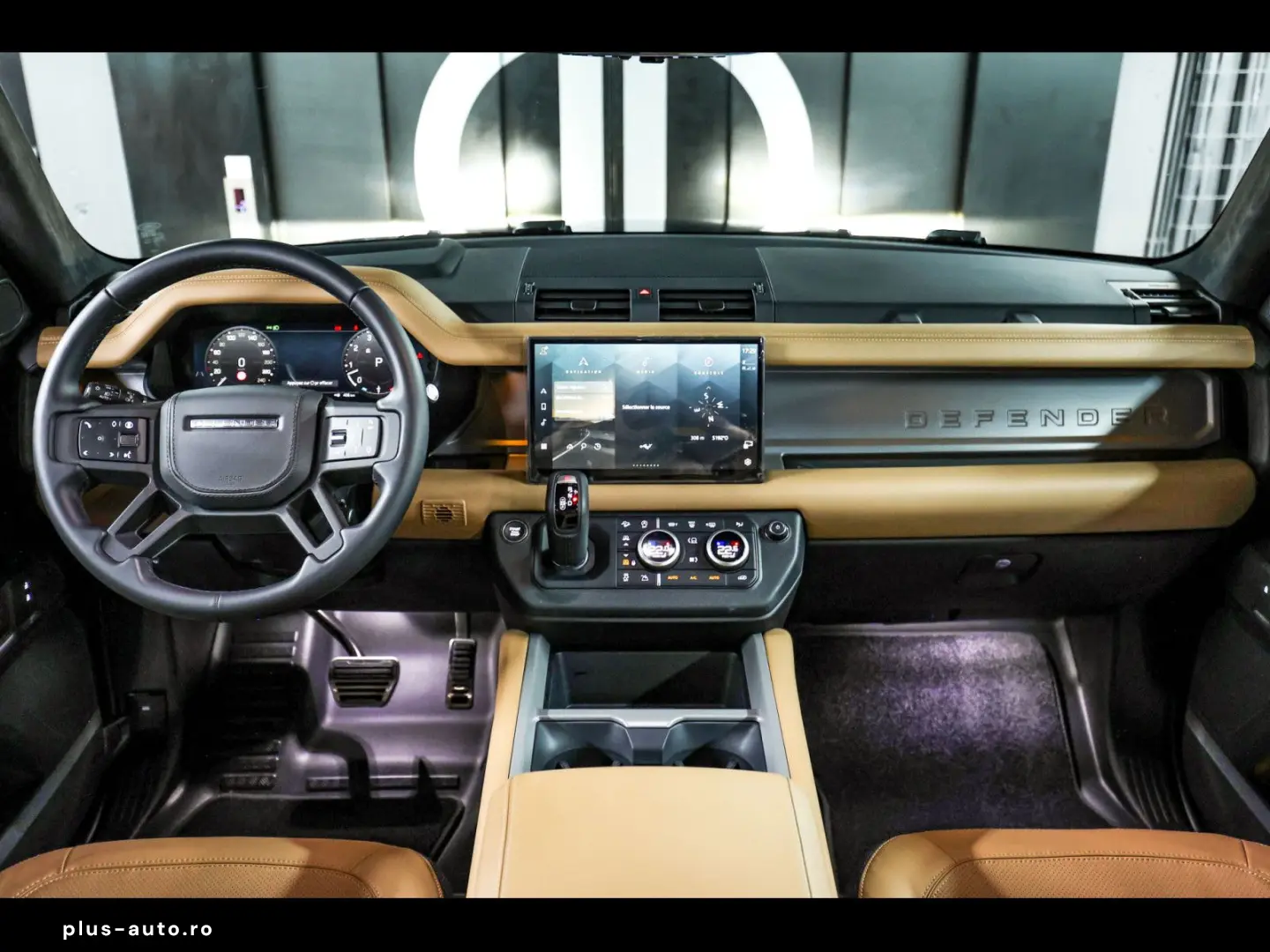 LAND ROVER Defender 110 P425 X AWD XPEL MAT BLACK PACK AHK