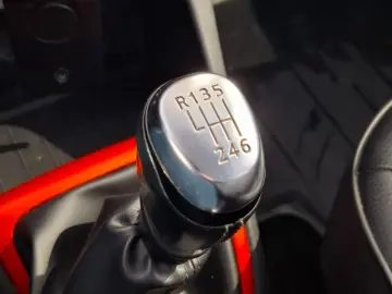 RENAULT CAPTUR 1.5 dCi 90CP Intens EDC