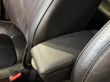 RENAULT CAPTUR 1.5 dCi 90CP Intens EDC