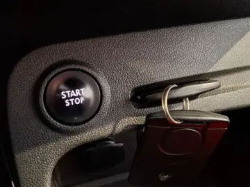 RENAULT CAPTUR 1.5 dCi 90CP Intens EDC