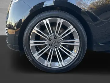 LAND ROVER Range Rover SWB 4.4 Benzin P530 SV