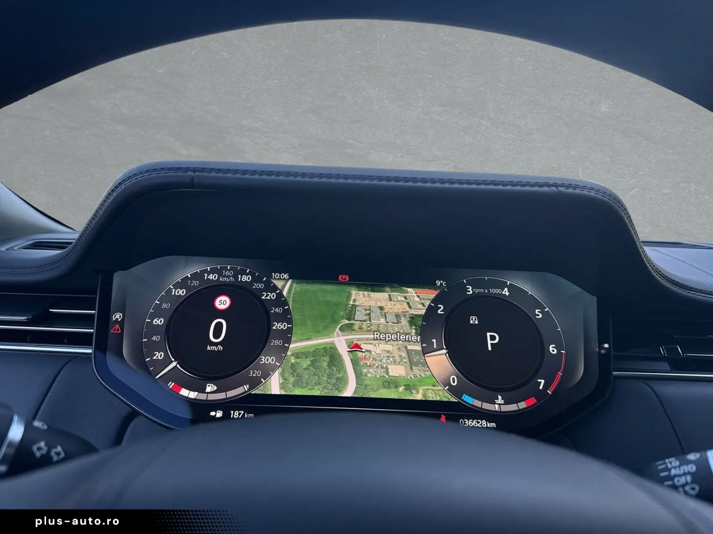 LAND ROVER Range Rover SWB 4.4 Benzin P530 SV