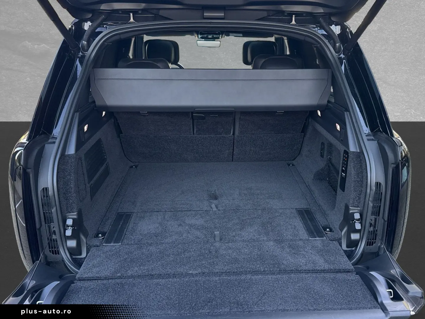 LAND ROVER Range Rover SWB 4.4 Benzin P530 SV