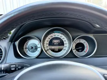 Mercedes-Benz C Gen-W204-2007-2015