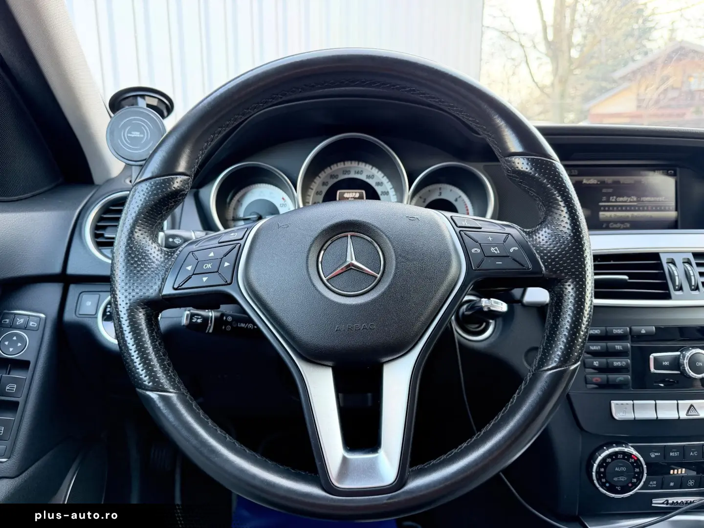 Mercedes-Benz C Gen-W204-2007-2015