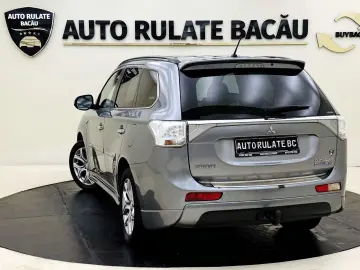 Mitsubishi Outlander 2.0 Hybrid 4x4 200CP Automata 2013 12 E