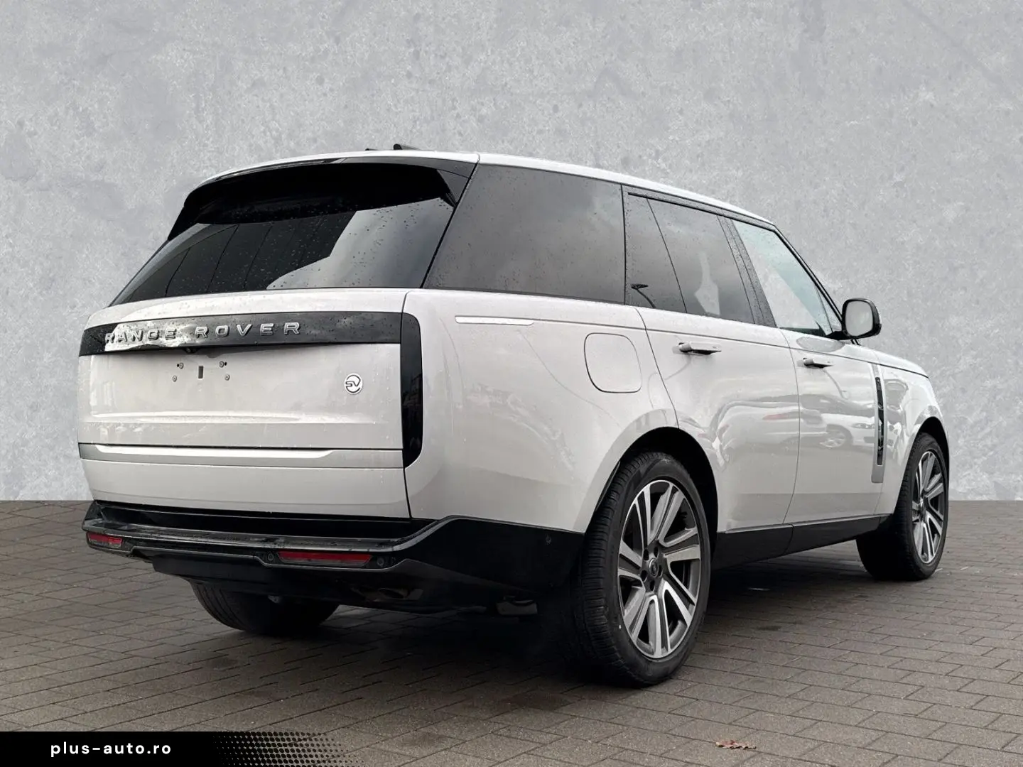 LAND ROVER Range Rover P615 SV AHK Paket Secure TrackerPro