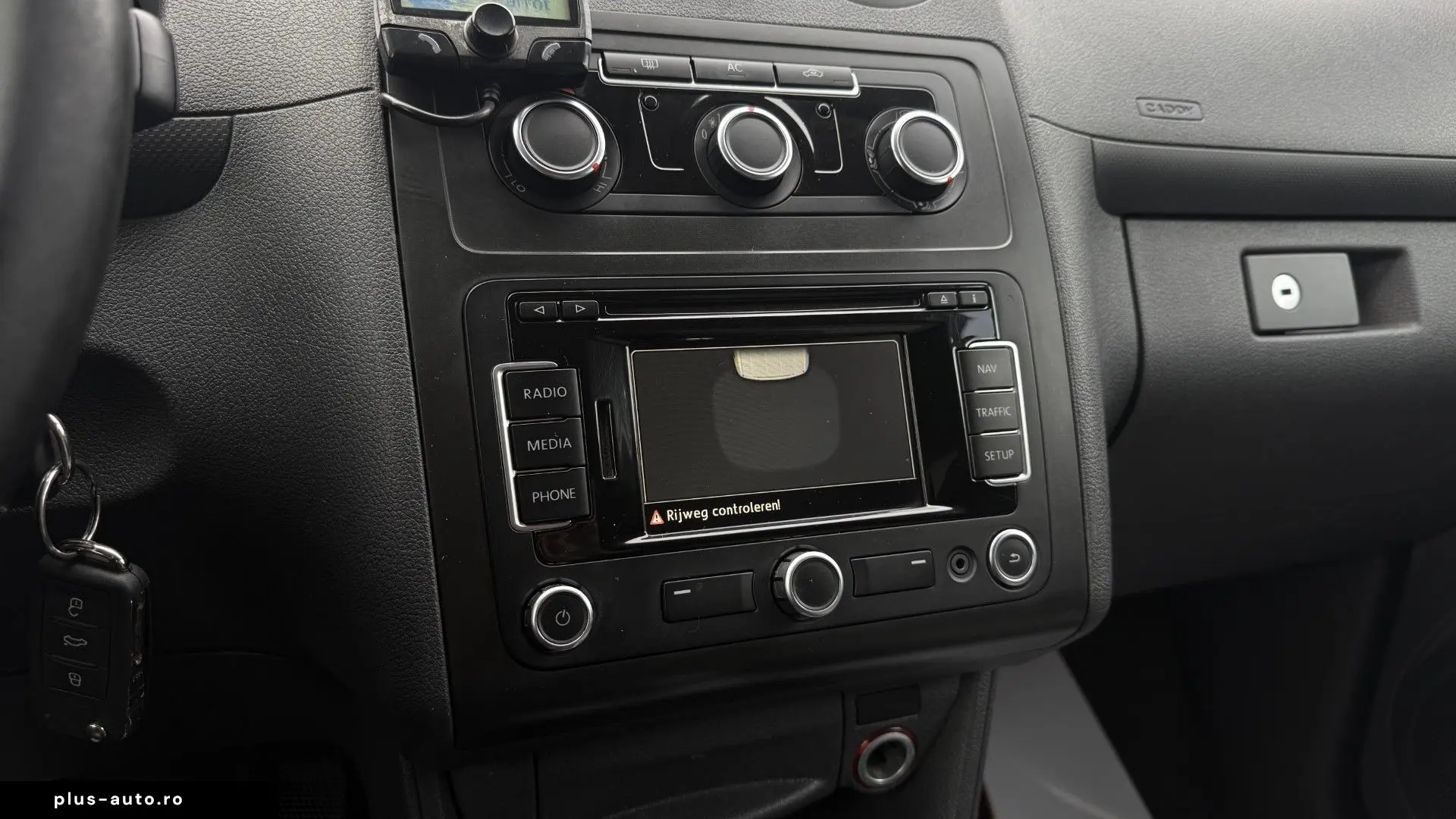 Volkswagen Caddy 1.6 TDI 102CP Automata 2011 Euro 5