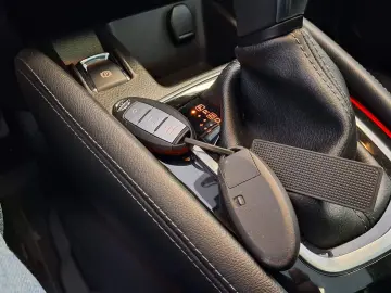 Nissan Qashqai 1.7 d 150 cp 4x4 automat Impecabil