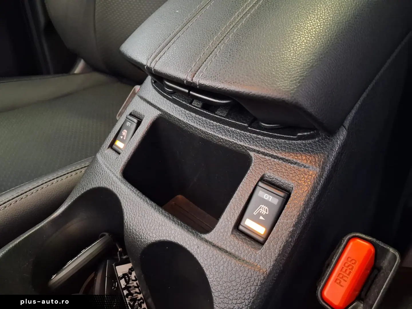 Nissan Qashqai 1.7 d 150 cp 4x4 automat Impecabil