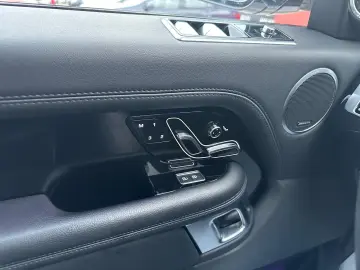 Land-Rover Range-Rover