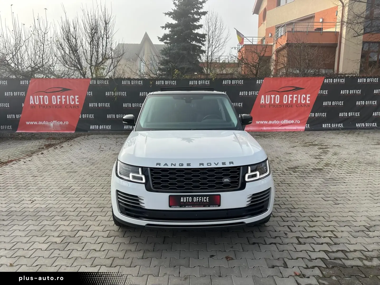 Land-Rover Range-Rover