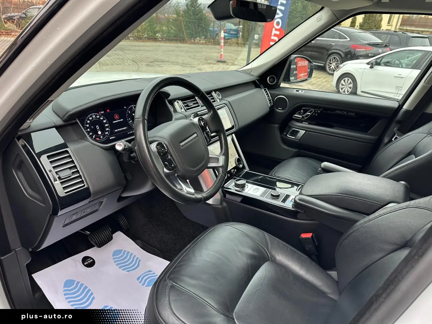 Land-Rover Range-Rover