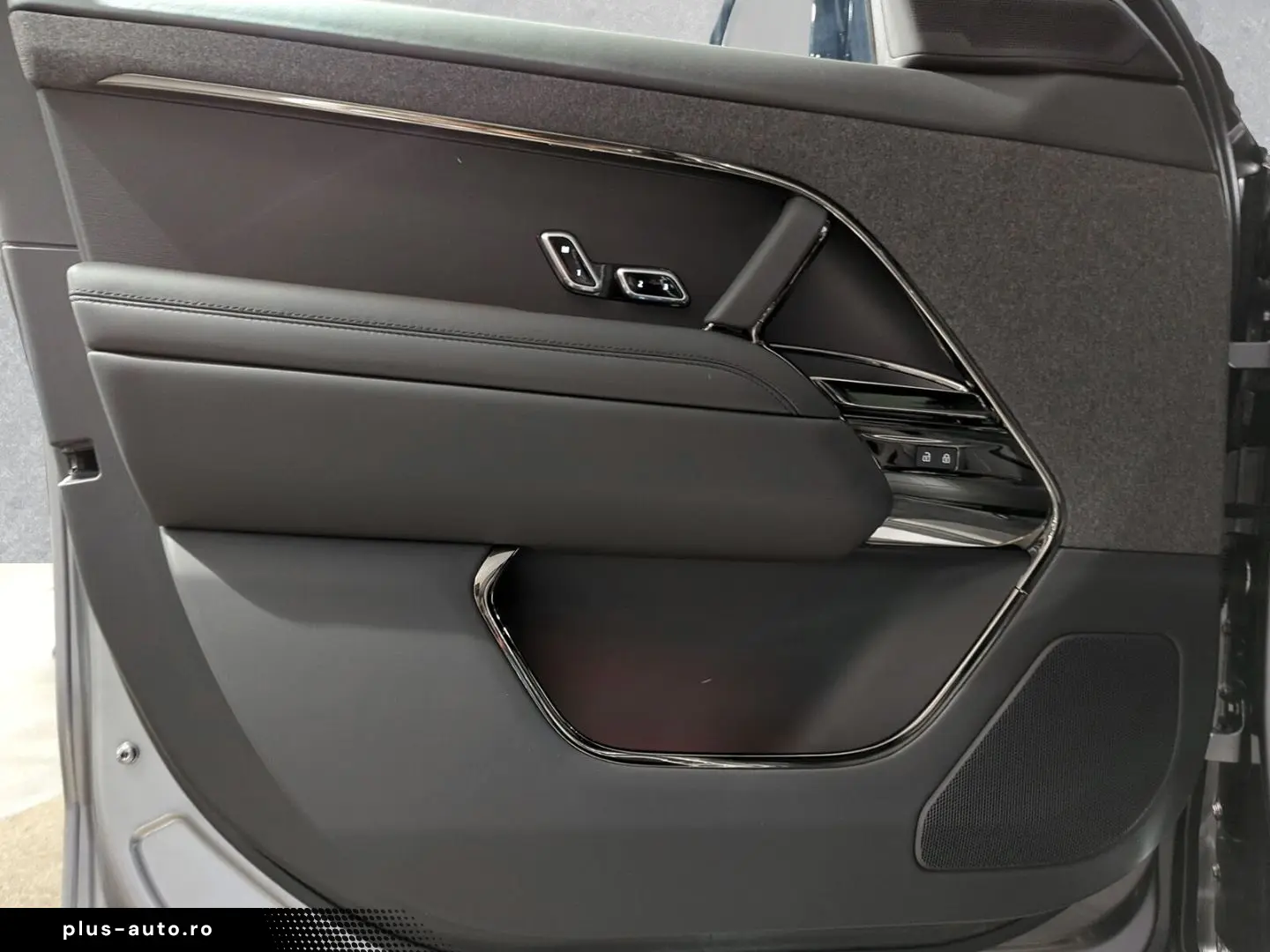 LAND ROVER Range Rover Sport P460e Dynamic SE 3 99