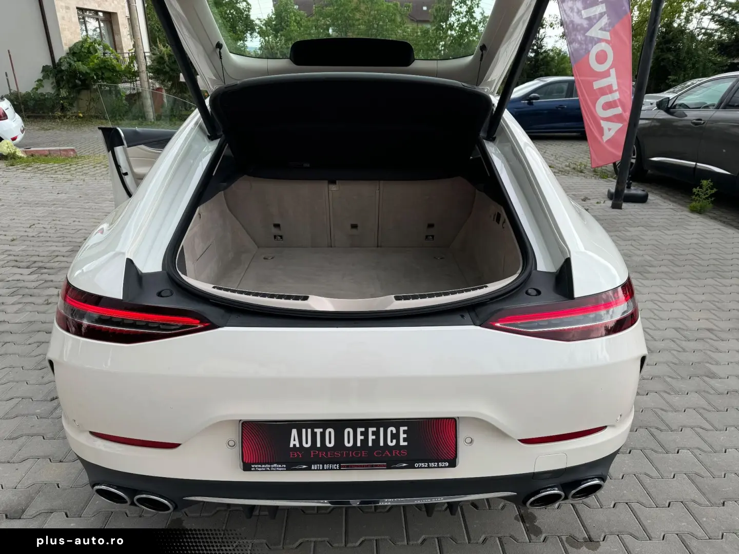 Mercedes-Benz Amg-Gt-4Door-Coupe