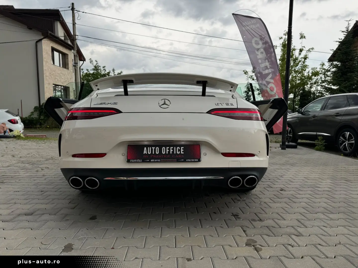 Mercedes-Benz Amg-Gt-4Door-Coupe