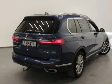 Bmw X-7