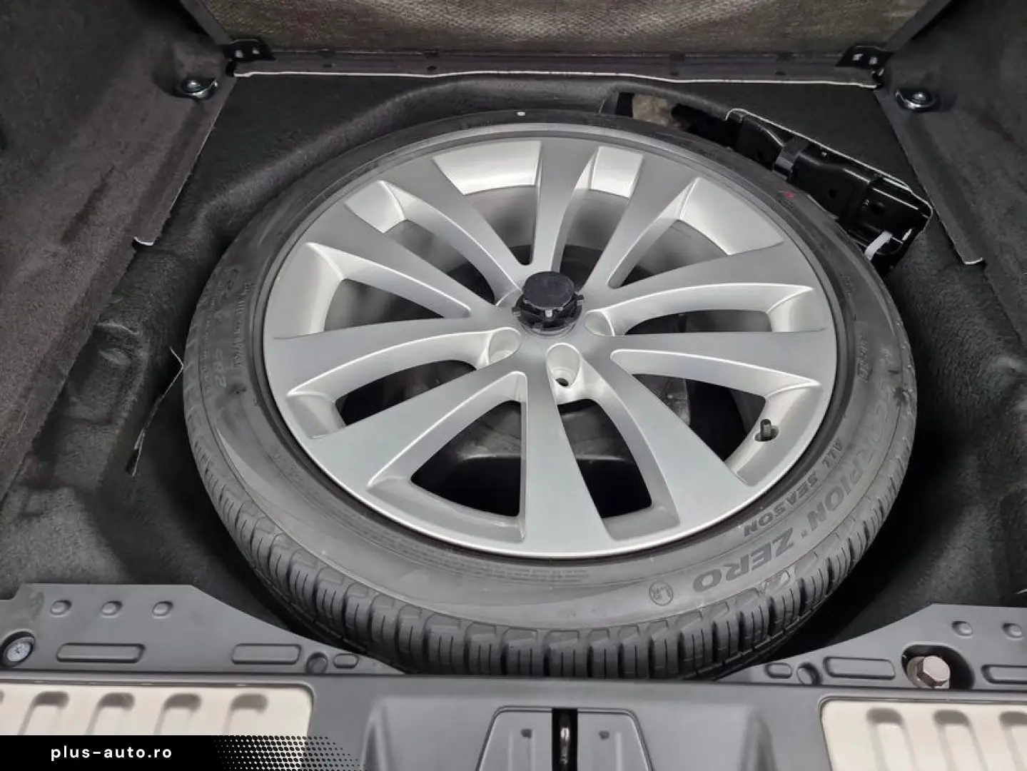 LAND ROVER Range Rover Sport P400 Dynamic SE 23&apos&hellip;