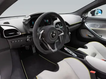 MCLAREN Artura    Vision   Black Pack   1890 Euro mtl.