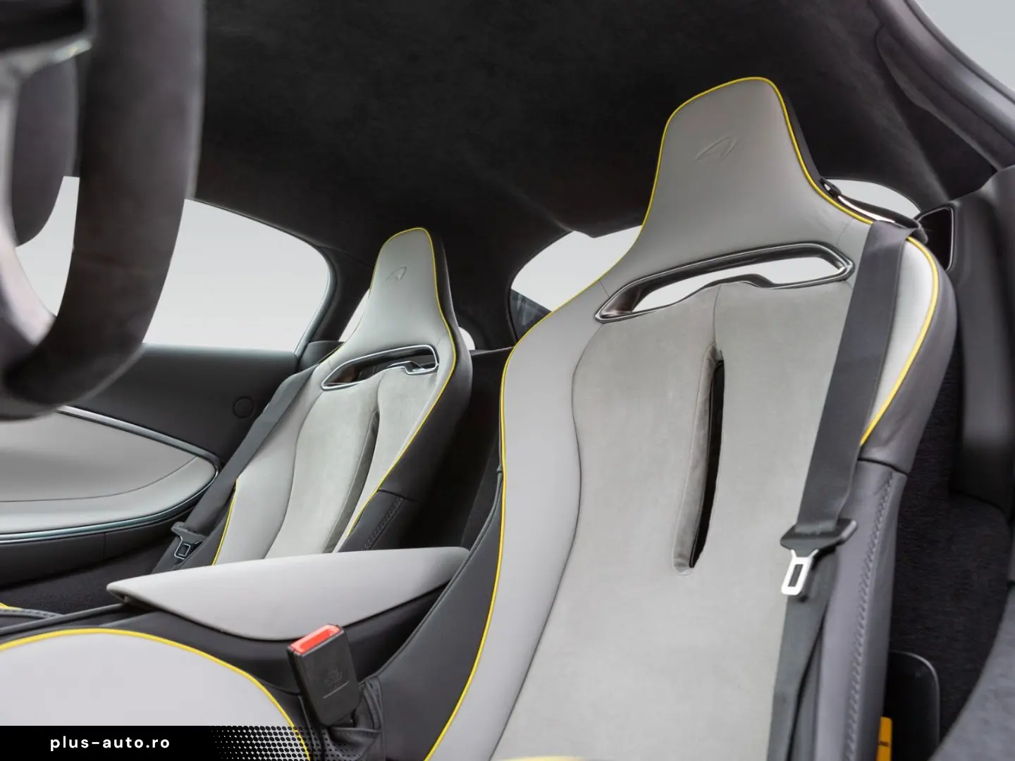 MCLAREN Artura    Vision   Black Pack   1890 Euro mtl.