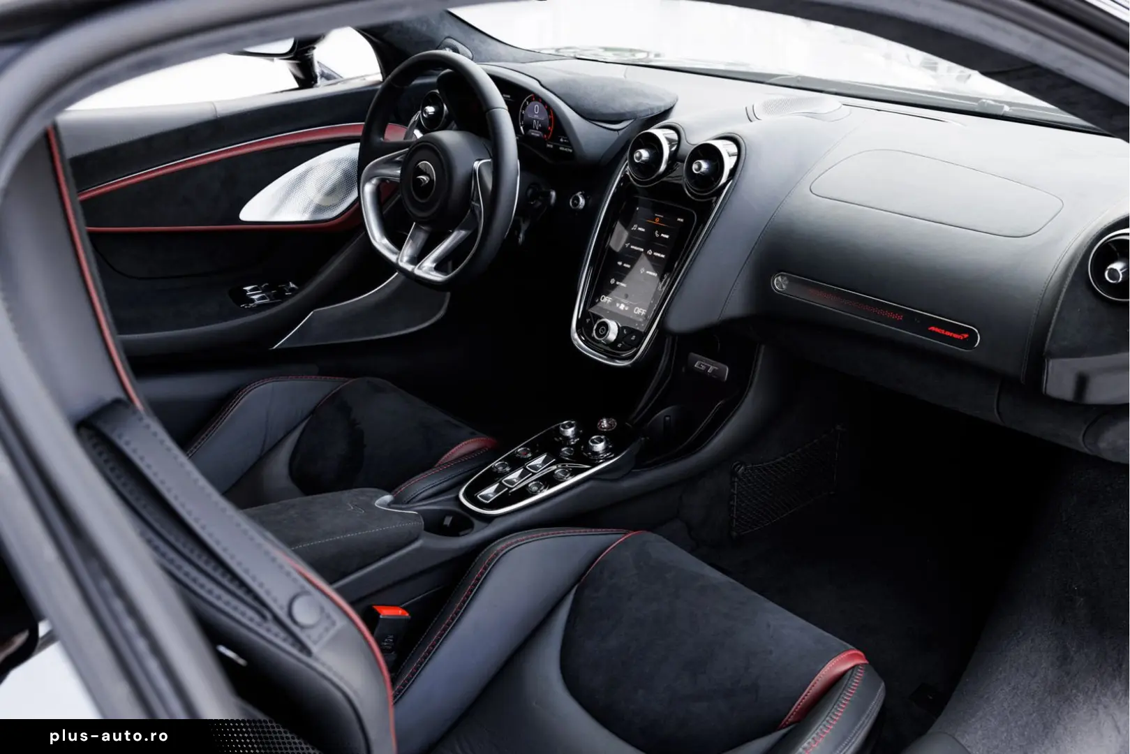 MCLAREN GT 4.0 V8   Ceramic   Electrochromic   Black Pac