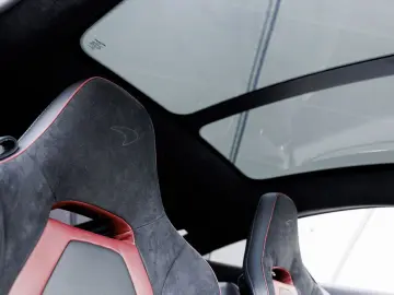 MCLAREN GT 4.0 V8   Ceramic   Electrochromic   Black Pac